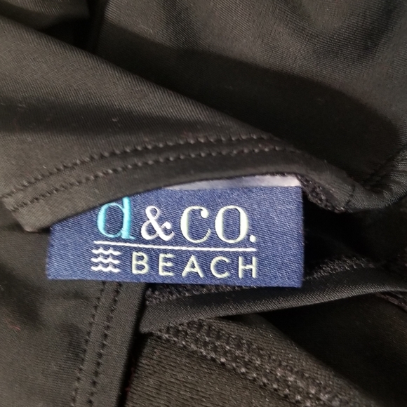 Black One Piece - Picture 3 of 3